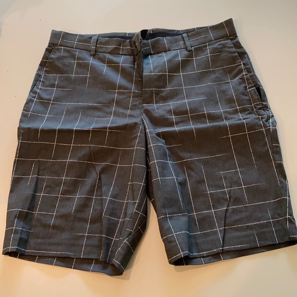 Grey plaid Nike golf shorts